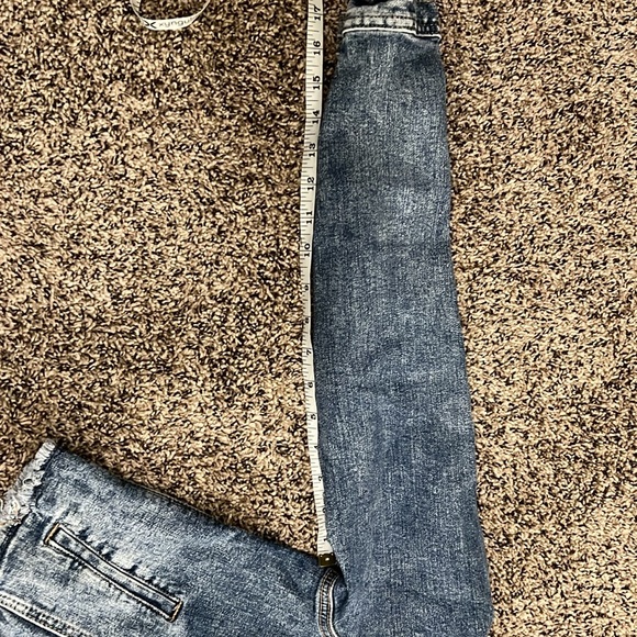 Maurices cropped distressed denim jacket - Picture 6 of 7